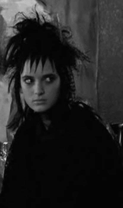 Married couple barbara and adam maitland live in winter river, connecticut, in an idyllic country the maitlands return home and meet lydia, who is able to see them. 17 Best images about Beetlejuice: Lydia Deetz on Pinterest ...
