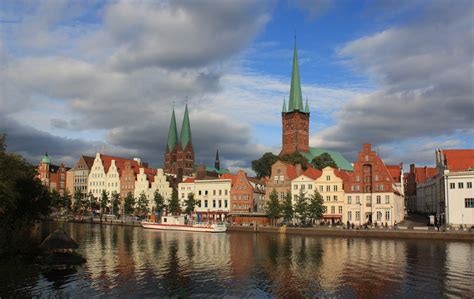 Lübeck - City in Germany - Sightseeing and Landmarks - Thousand Wonders