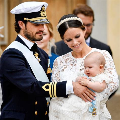 Prince philip was born on 10 june 1921, in mon repos, corfu, kingdom of greece, to prince andrew of greece and denmark and princess alice of battenberg, the eldest daughter of louis alexander. Prinz Carl Philip - News und Bilder des Schwedenprinzen ...