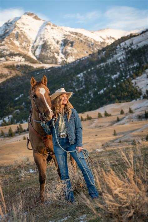 Cowgirl Magazine Home