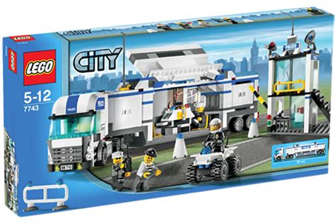Lego City Police Command Centre Set 7743 Fr