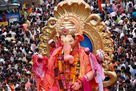 8 Most Popular Indian Festivals With 2021 Dates