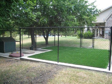 47 trendy dogs run backyard #dogs #backyard these pictures of this page are about:small dog runs for backyards. Dog Run | Used Turf Applications | RS Global | Dog potty ...
