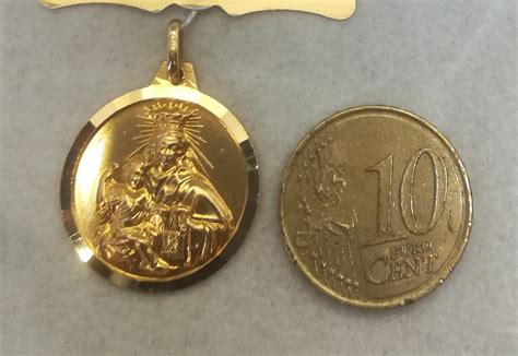 ¡Compra Tu Medalla De Oro Virgen Del Carmen Al 15% Descuento!