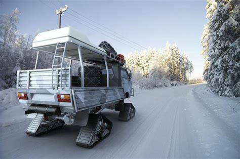 Snow Cat Monster Vanagon Toyota Pickup Truckzombie