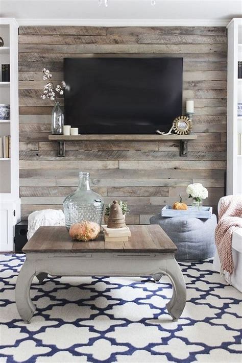 35 Gorgeous White Shiplap Wall Living Room With Tv Diy Pallet Wall