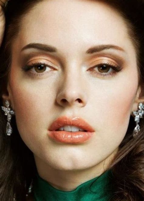 20 Best Celebrity Makeup Ideas for Hazel Eyes Weiße lidschatten