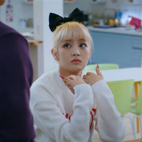 Netizens In Love With Gi Dle Minnies Visuals And Styling In Netflixs