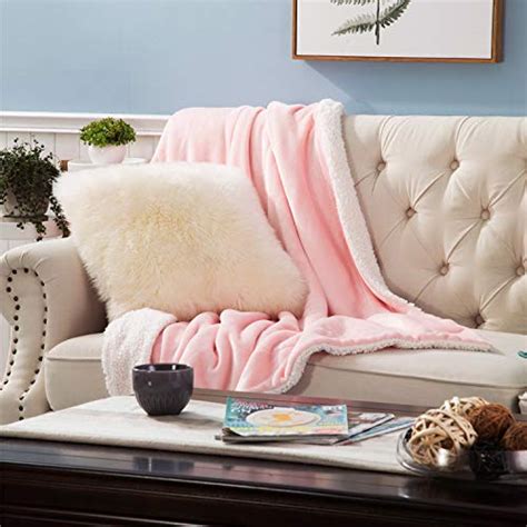 Bedsure Sherpa Fleece Blanket Throw Blanket Pink Thick Blanket Plush