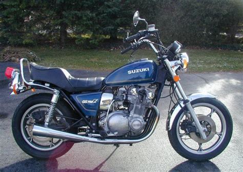 No cracks mounts good some rust springs good bolt good may also fit suzuki motorcycle 1983 gs750t signal generator suzuki motorcycle 1982. 1981 Suzuki GS 1000 L - Moto.ZombDrive.COM