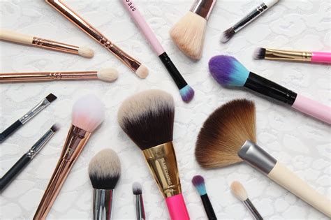 Best In Makeup Brushes — Hannah Heartss