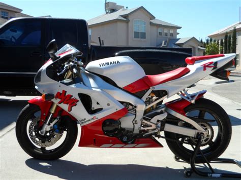 The 2009 r1 may be a sportsbike, but it is far from uncomfortable and is actually quite big and roomy for the rider with a fairly wide fairing. YZF-R1 Archives - Rare SportBikes For Sale
