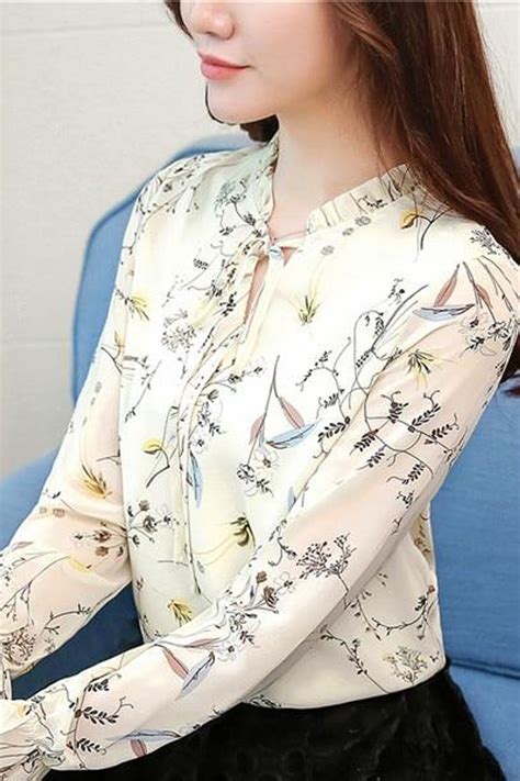 Silahkan diorder… gambar lain dari fesyen blouse wanita terkini motif garis cm778. Blouse Wanita Terkini Pakaian Kantor Pakain Kerja Model ...