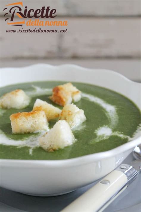 Tenera come gli spinaci novelli, questa crema è. Crema di spinaci | Ricette della Nonna