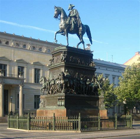 Unter Den Linden Reiterstatue Frederick Der Große Monument