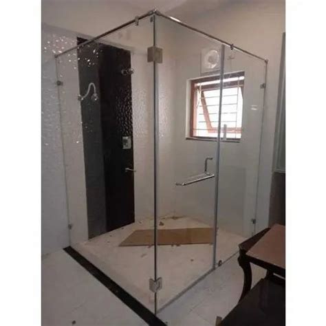 Hinged Rectangular Frameless Glass Shower Enclosure For Homehotel At Rs 500square Feet In Chennai