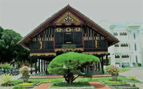 Rumah Adat 34 Provinsi Di Indonesia Dan Nama Daerah Asalnya