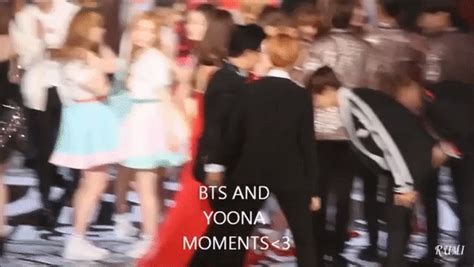 Yoona & v and the things we didn't notice vyonna moments. YoonA (SNSD) "cưng" BTS ra mặt nhưng thân thiết nhất với V ...