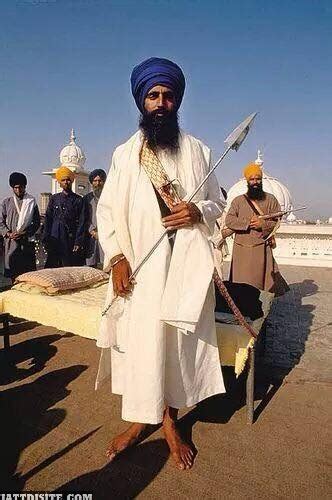 Daily they would recite 110 japjee sahibs and the panj granthi whilst doing his farming duties. Sant Jarnail Singh Bhindranwale Pictures, Images