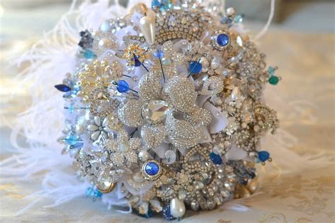 Do you need a bridal brooch bouquet? Welcome to Blush blog!: A gorgeous brooch bouquet