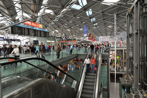 Cologne Bonn Airport: Konrad Adenauer Airport | Cologne Tourism