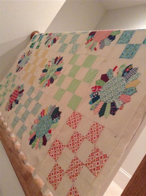 Dresden plate quilt by wendy gilbert, 1989, quilt in a day edition, in english. My version of Field Day - not done yet! | Dresden quilt ...