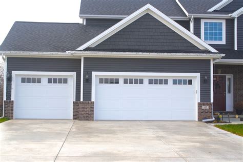 Choosing The Best Garage Door Paint Color For Your Home Fagan Door