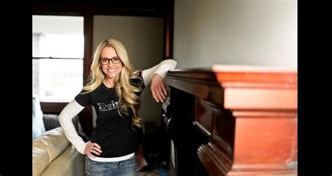 Nicole curtis wikipedia — parents, siblings, hometown. Nicole Curtis ( TV Show Host) Bio, Wiki, Age, Career, Net ...