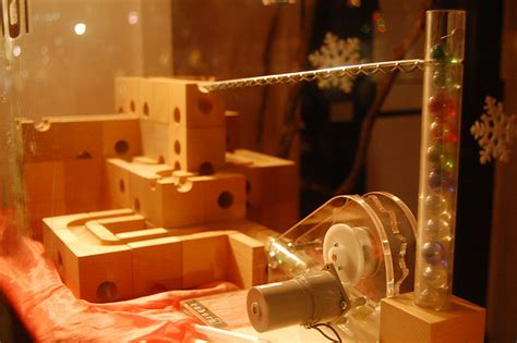 Unsere kinderspielzeuge aus holz stammen im original direkt aus seiffen und. Holzspielzeug selber bauen für Ihre Kinder | Schreinereien.com