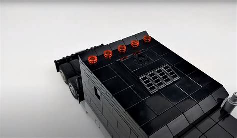 Peterbilt Inspired Super Sleeper Semi Truck Is A Lego Artwork Built