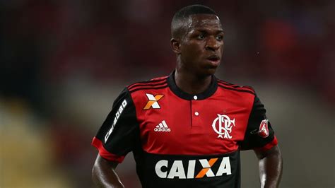 Dados de desempenho na temporada atual de vinícius júnior (real madrid) jogos golos assistências cartões todos as competições. Vinicius Junior extends Flamengo contract amid Real Madrid ...