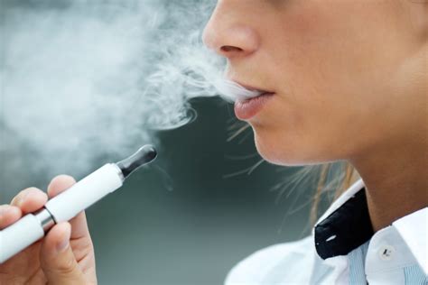 E Cigarette Vapour Contains Potentially Dangerous Free Radicals Study