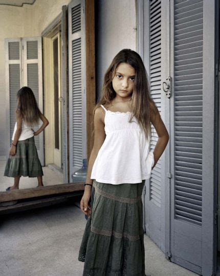 Boston Rania Matar Girls In Between L Il De La Photographie Magazine