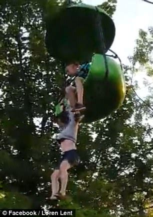 Girl Plunges Ft From Sky Ride At Six Flags In New York Daily Mail