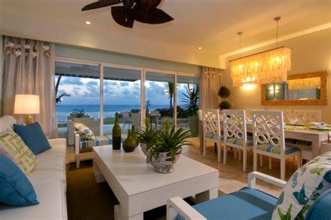 Boasting a terrace, bitacora provides accommodation in playa de xeraco with free wifi and garden views. Sotogrande es el único residencial de Cap Cana que incorpora playa exclusiva y vistas hacia el ...