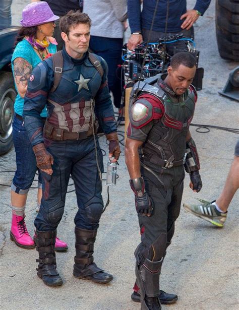 Chris Evans And Anthony Mackie S Stunt Doubles Behind The Scenes Of