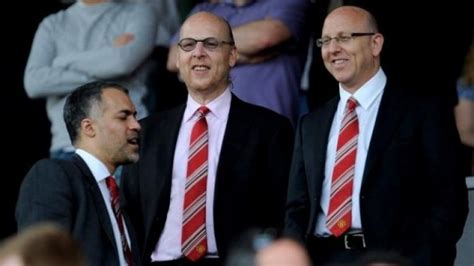 Joel glazer might be best known for owning the tampa bay buccaneers, but it's not the only sports team in the family's portfolio. Glazer family to pay off Â£220 million Manchester United ...