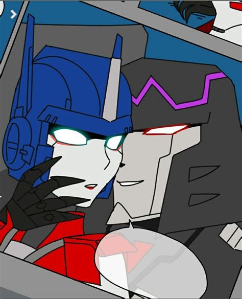 Fem Optimus Prime X Megatron Transformers Artwork Transformers