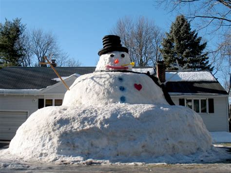 The Giant Snowman Of Guilderland All Over Albany