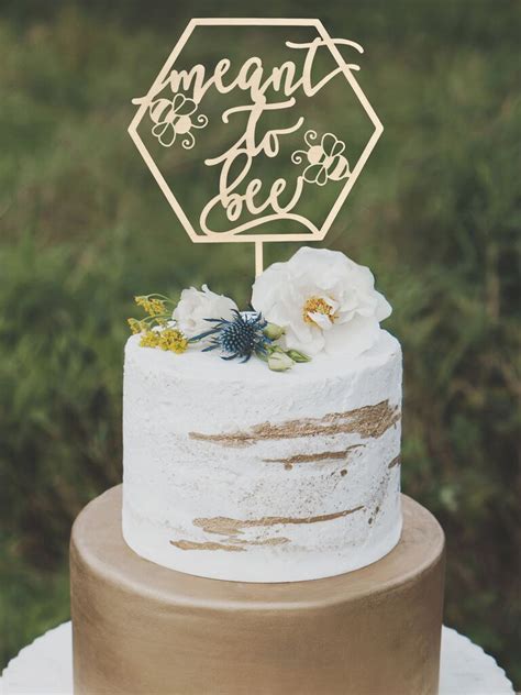 28 Unique Wedding Cake Toppers Available On Etsy