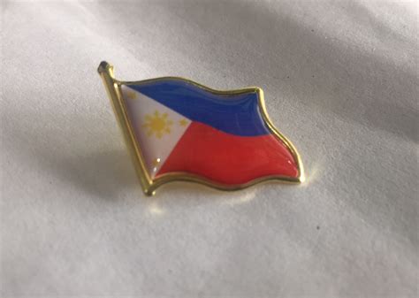 Philippine Flag Pin 2cm X 2cm Lazada Ph