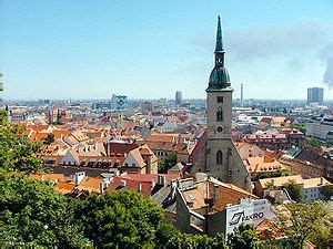Entdecken sie bratislava, vermutlich die einzige hauptstadt weltweit, die an der grenze von drei ländern liegt. Bratislava Reiseführer - Wikitravel