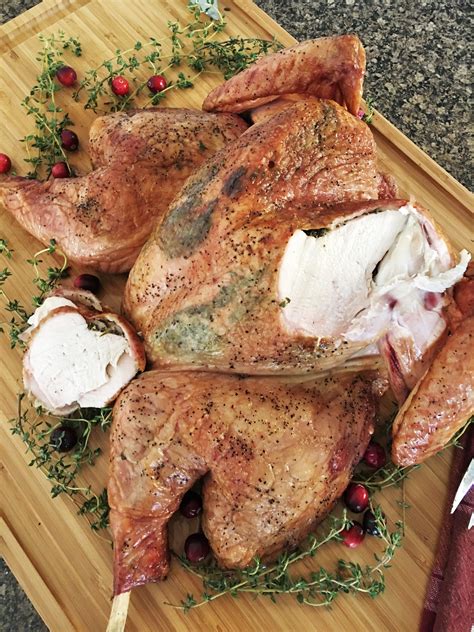 Spatchcock Smoked Turkey | Smoked turkey, Roasted turkey, Turkey cooking times