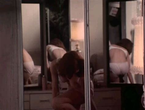 Naked Ann Hollis In Dracula The Dirty Old Man