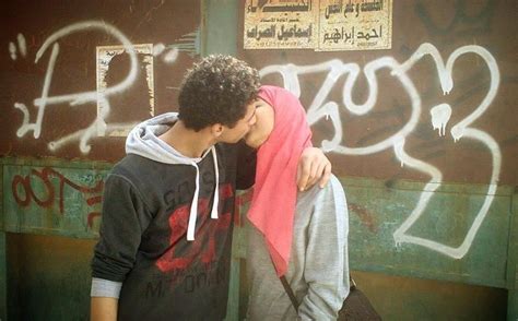 Pin By Özgü Puhaloğlu On Kiss Lovers Kiss Kiss Egypt