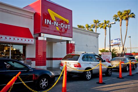 In N Out Is The Most Popular Fast Food Chain Among Families Survey Claims