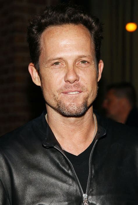 Dean Winters Scores Stint On Brooklyn Nine Nine But Where Is His