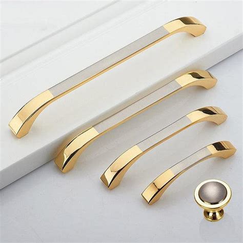 4.5 out of 5 stars 86. 2.5'' 3.75'' 5'' 6.3'' Dresser Drawer Pulls Handles Knobs ...