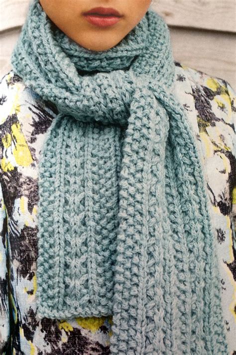 Patterns preceded by an asterisk (*) are in pdf format. Easy Scarf Knitting Patterns - In the Loop Knitting