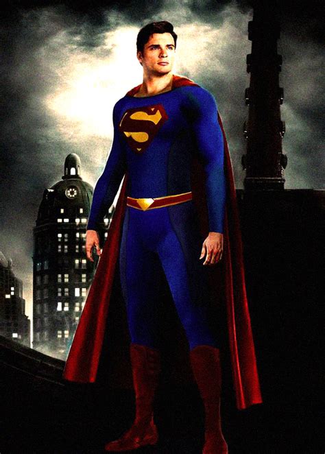 Smallville Season 11 Superman Suit By Kyomusha On Deviantart